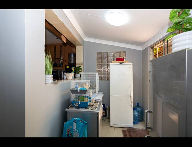 5 BEDROOM FREEHOLD FOR SALE IN HORIZON VIEW